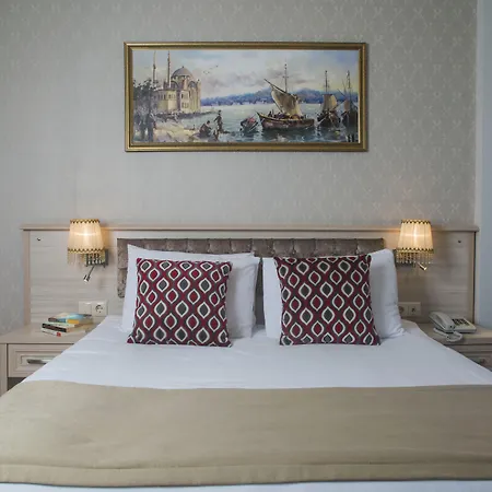 Отель Sultans Royal
