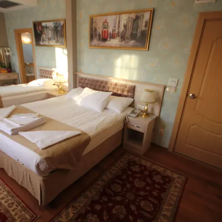 Отель Sultans Royal