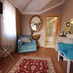 Hotel Sultans Royal