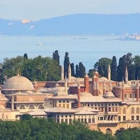 Sultans Royal Hotel 4*